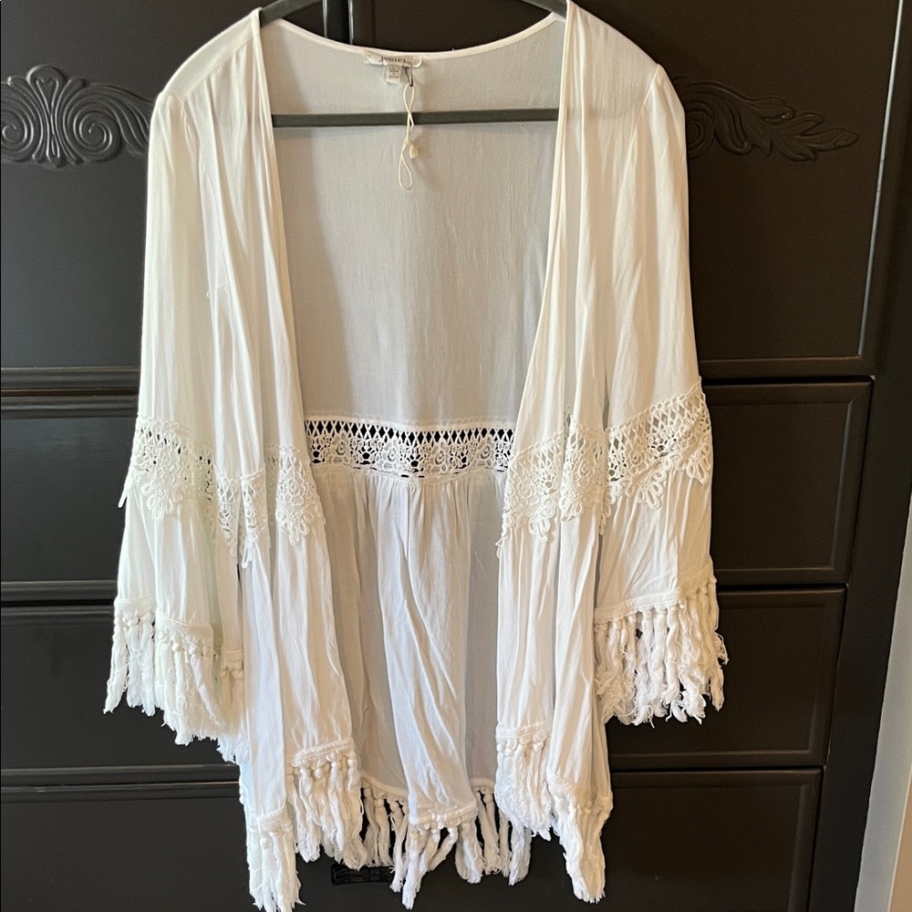 Jodifl- Boho Crochet Trim Tassel Kimono
